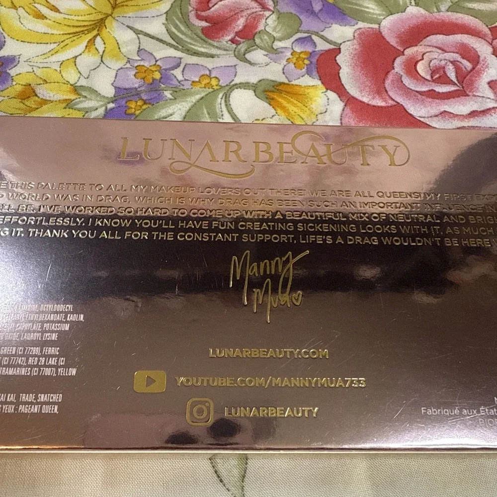 Lunar Beauty Life's A Drag Eyeshadow‎ Palette w/ Brush Manny MUA